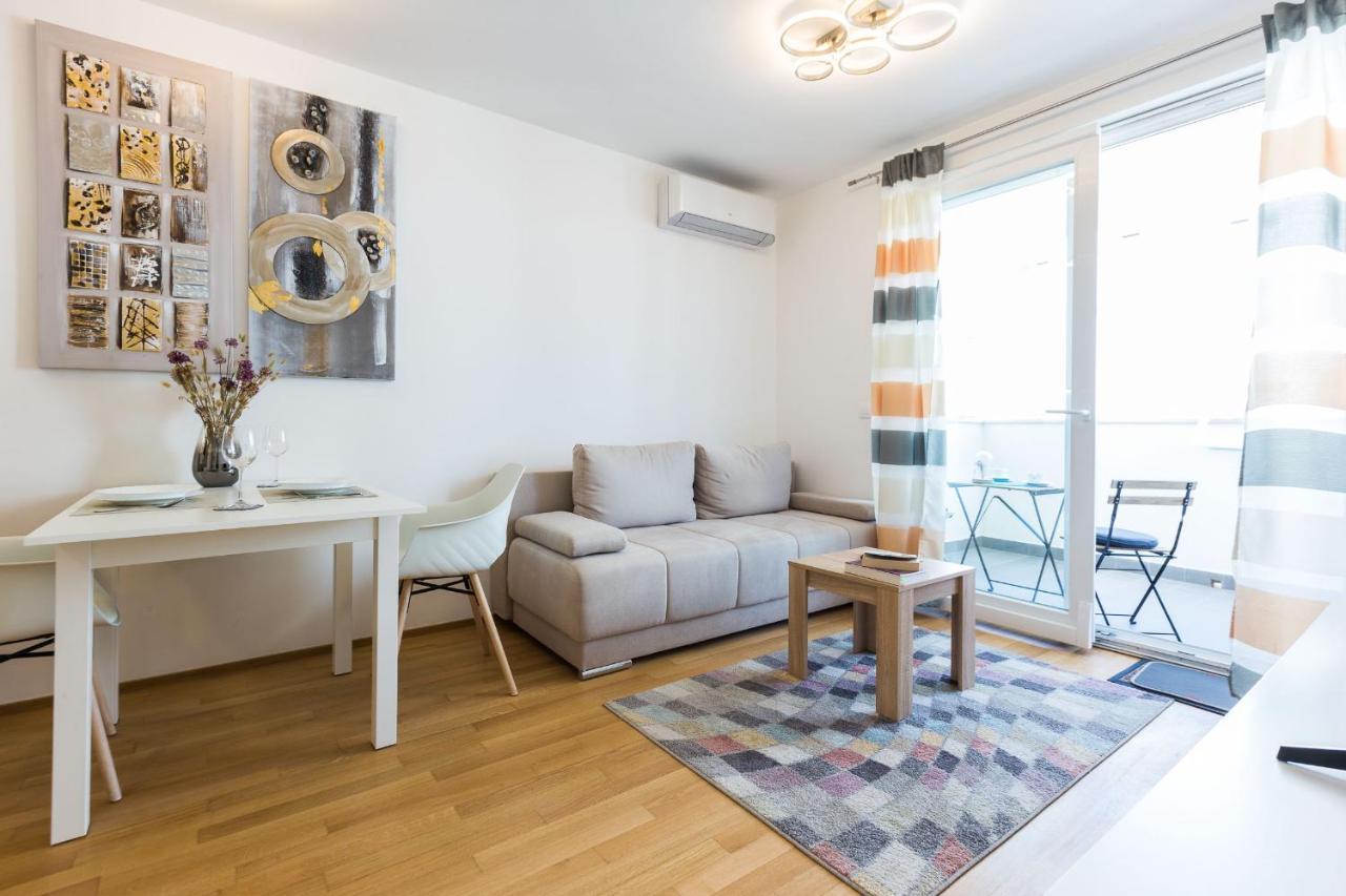Tanja Modern Apartment With Balcony And Parking Garage Zadar Exterior photo